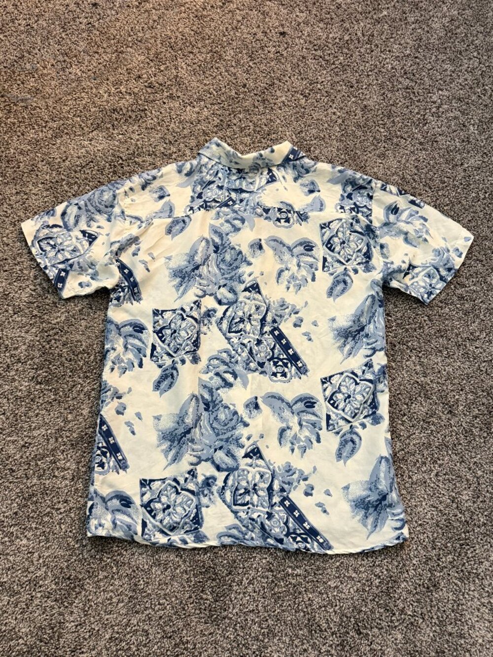 Vintage MODA Beda Kota 100% Silk Hawaiian Shirt – Blue & White Floral Tile – M - Picture 7 of 9
